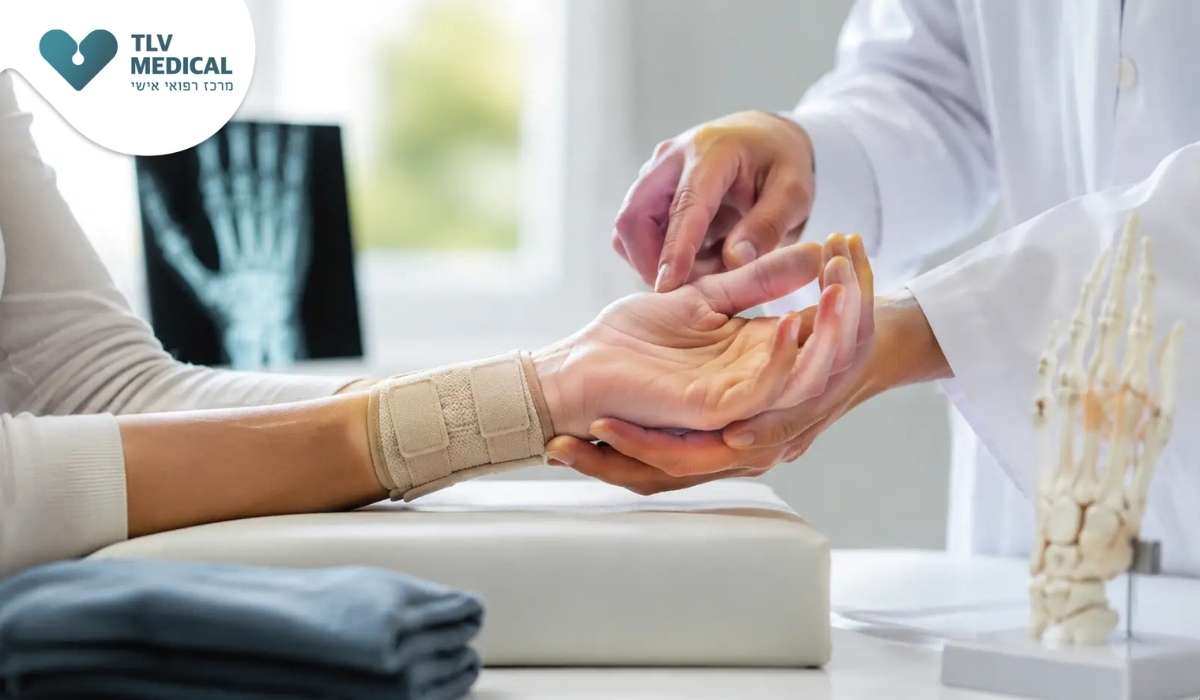 Wrist Inflammation, Causes, Symptoms, and Treatment